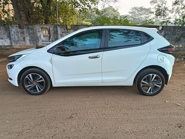 Second-hand 2023 Tata Altroz XZ Diesel for sale in Madurai-2
