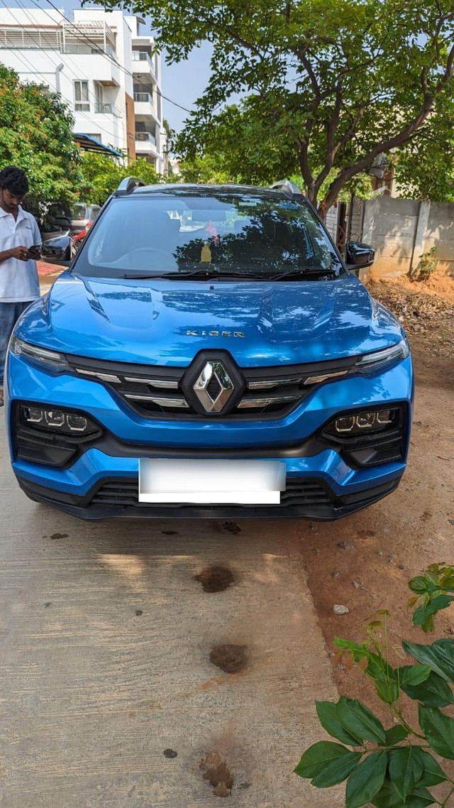 Second-hand 2023 Renault Kiger RXZ for sale in Pune-6
