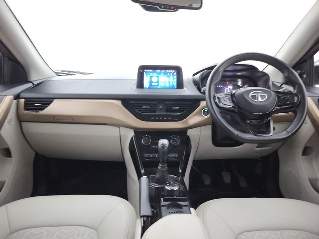 Second-hand 2023 Tata Nexon XZ Plus LUXS JET Edition Diesel for sale in Coimbatore-11