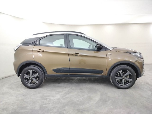 Second-hand 2023 Tata Nexon XZ Plus LUXS JET Edition Diesel for sale in Coimbatore-2