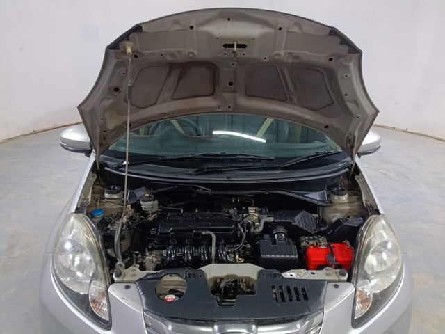 Second-hand 2015 Honda Amaze VX i-VTEC for sale in Kochi-8