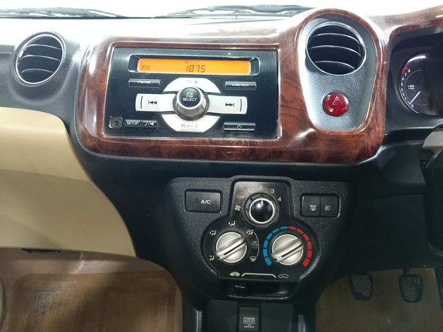 Second-hand 2015 Honda Amaze VX i-VTEC for sale in Kochi-27