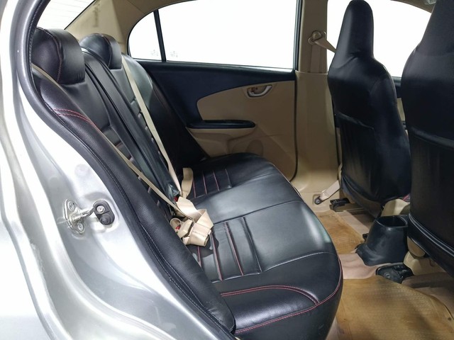 Second-hand 2015 Honda Amaze VX i-VTEC for sale in Kochi-25