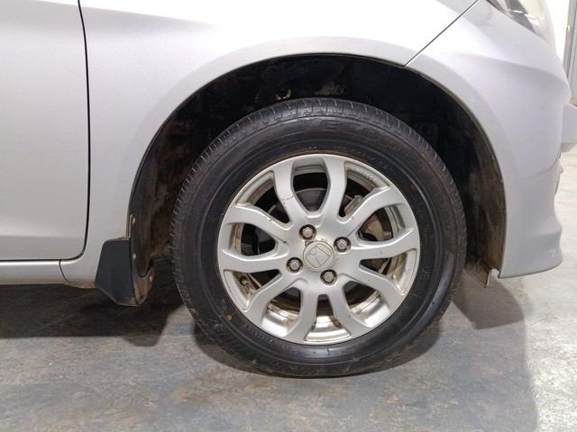 Second-hand 2015 Honda Amaze VX i-VTEC for sale in Kochi-17