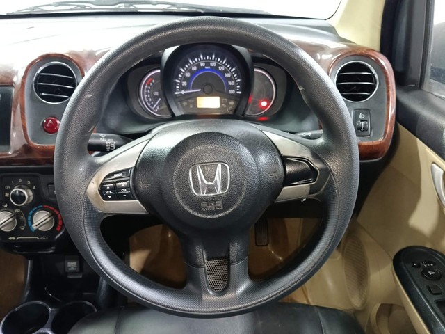 Second-hand 2015 Honda Amaze VX i-VTEC for sale in Kochi-34