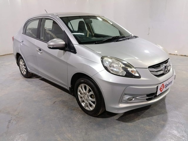 Second-hand 2015 Honda Amaze VX i-VTEC for sale in Kochi-1