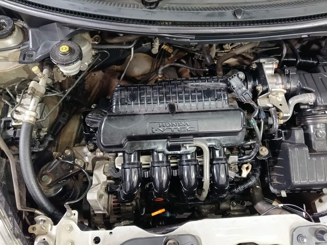 Second-hand 2015 Honda Amaze VX i-VTEC for sale in Kochi-37