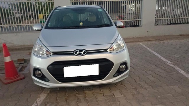 Second-hand 2016 Hyundai Grand i10 Sportz for sale in Kota-1