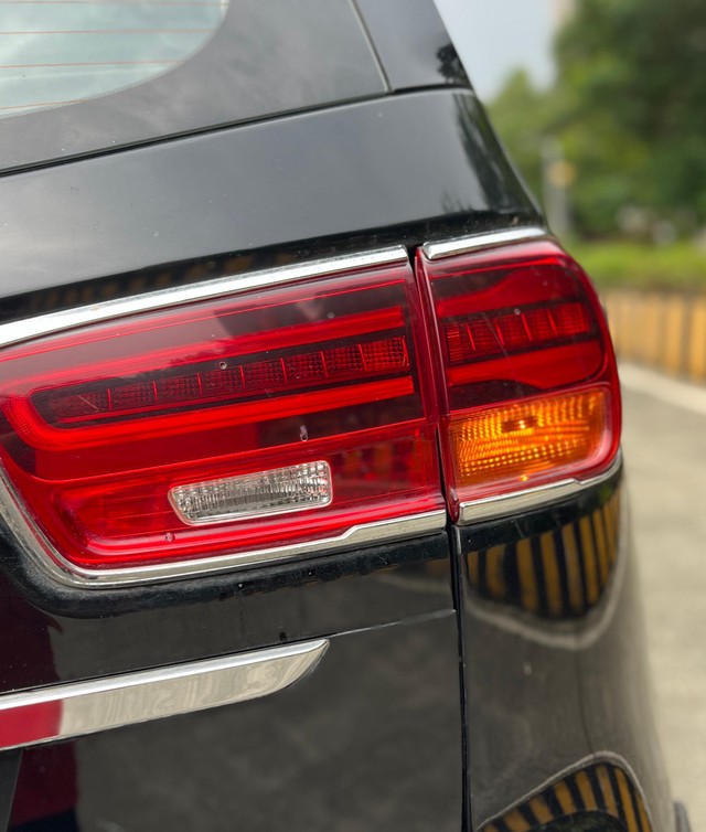 Second-hand 2022 Kia Carnival Limousine for sale in Mumbai-56