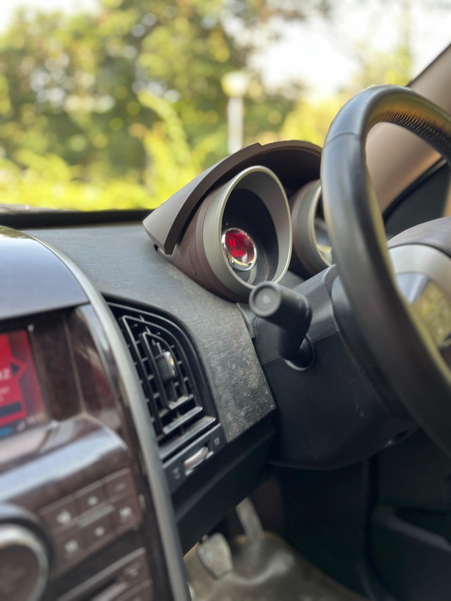 Second-hand 2014 Mahindra XUV500 W8 FWD for sale in Mumbai-32