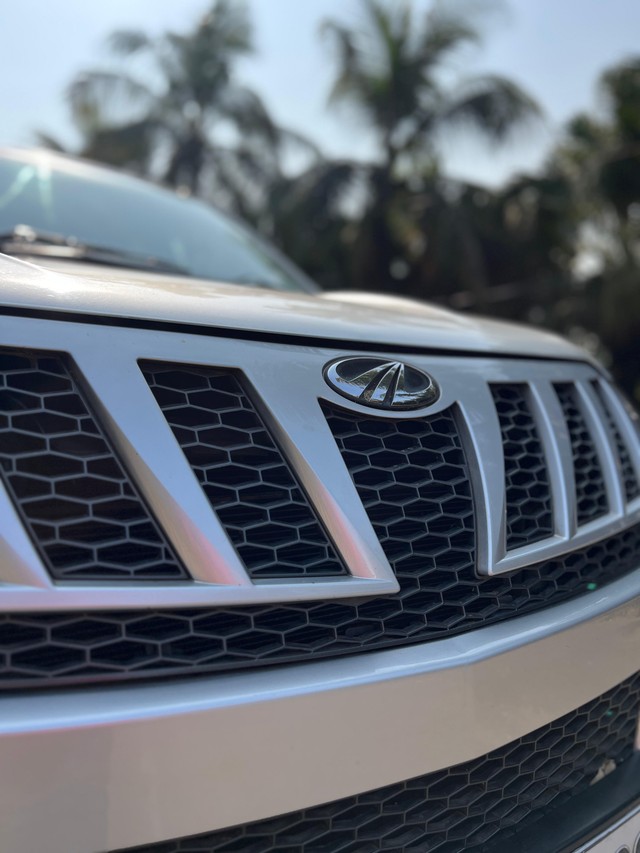Second-hand 2014 Mahindra XUV500 W8 FWD for sale in Mumbai-21
