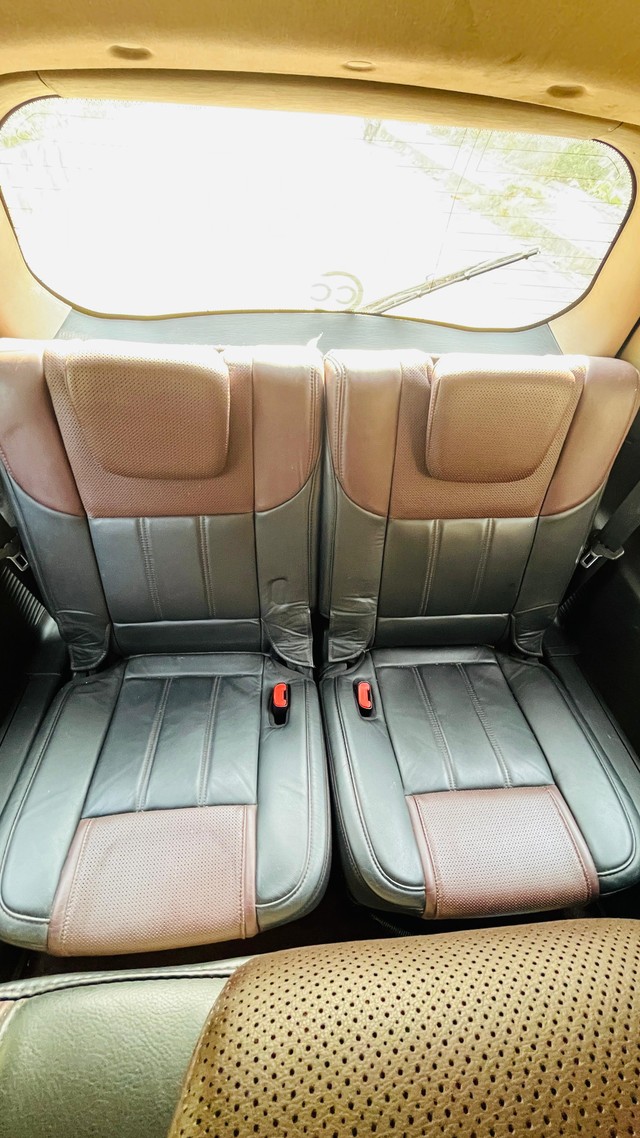 Second-hand 2014 Mahindra XUV500 W8 FWD for sale in Mumbai-25