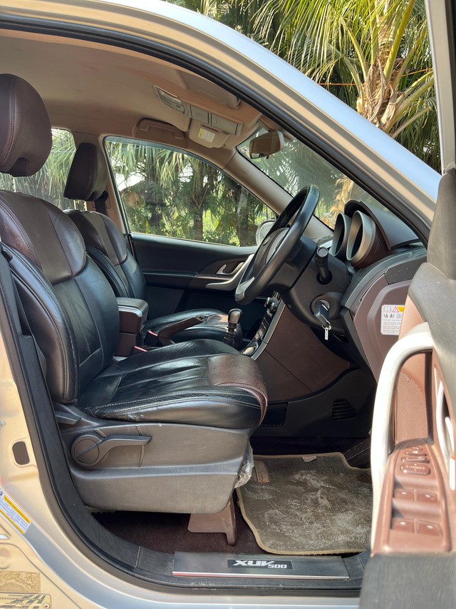 Second-hand 2014 Mahindra XUV500 W8 FWD for sale in Mumbai-23