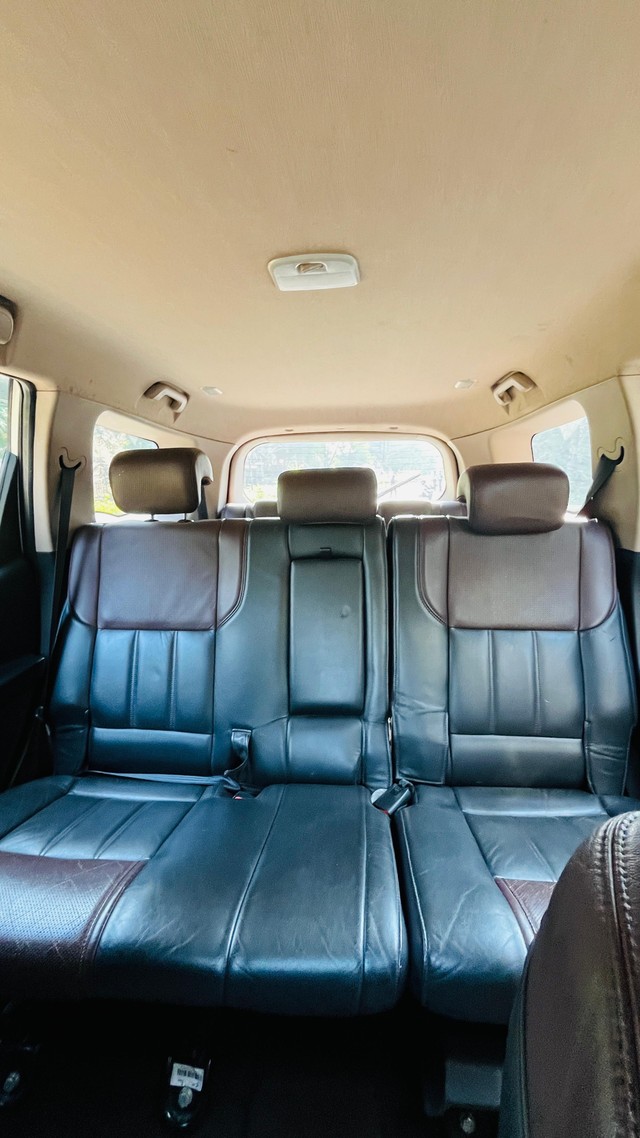 Second-hand 2014 Mahindra XUV500 W8 FWD for sale in Mumbai-46