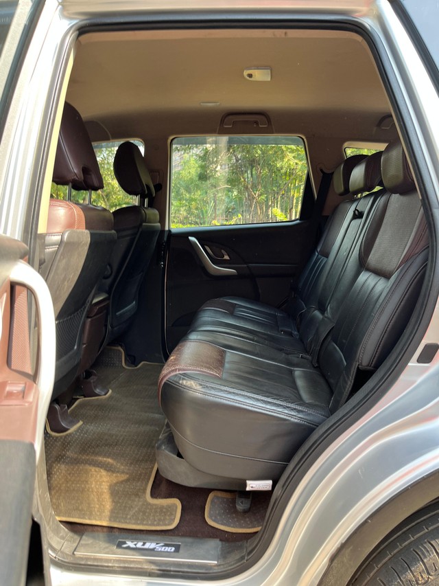 Second-hand 2014 Mahindra XUV500 W8 FWD for sale in Mumbai-16