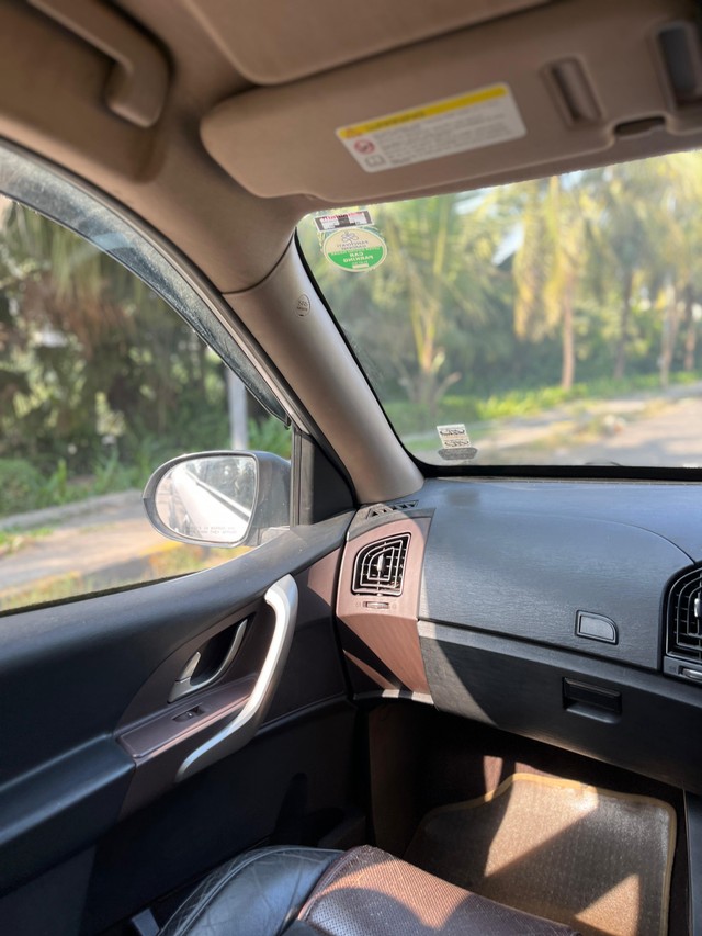 Second-hand 2014 Mahindra XUV500 W8 FWD for sale in Mumbai-7