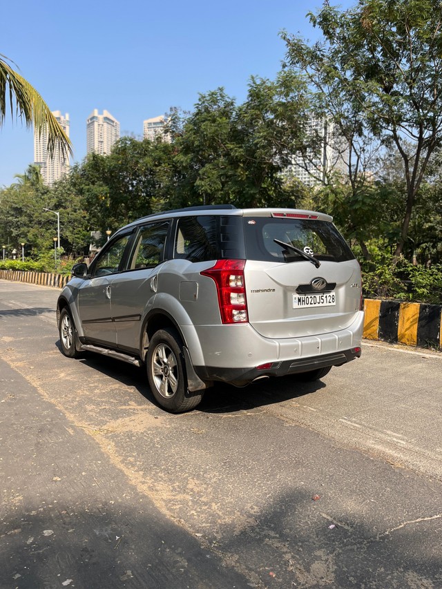 Second-hand 2014 Mahindra XUV500 W8 FWD for sale in Mumbai-35