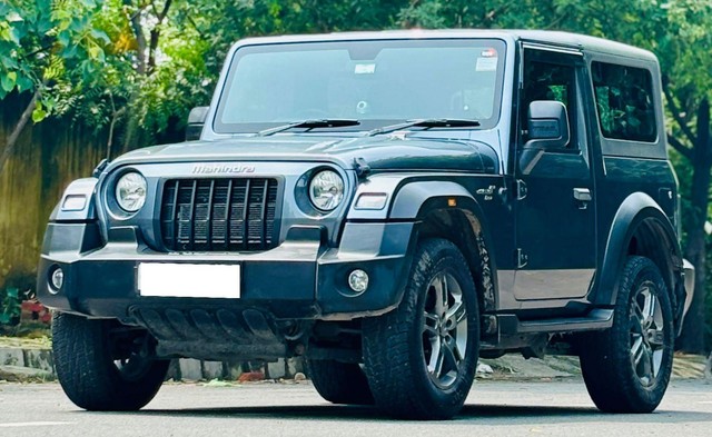 Second-hand 2024 Mahindra Thar LX Hard Top AT RWD for sale in New Delhi-3
