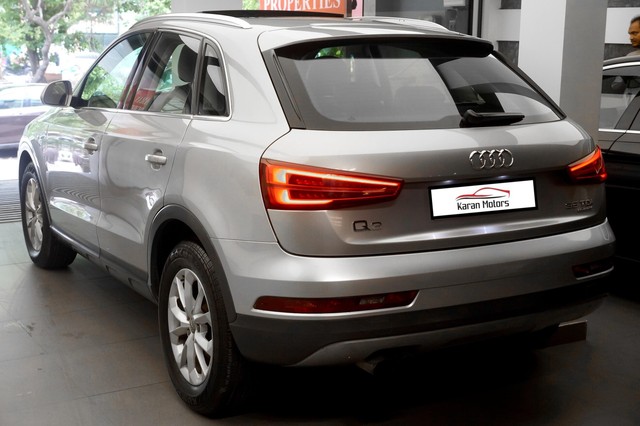 Second-hand 2017 Audi Q3 35 TDI Quattro Premium for sale in New Delhi-7