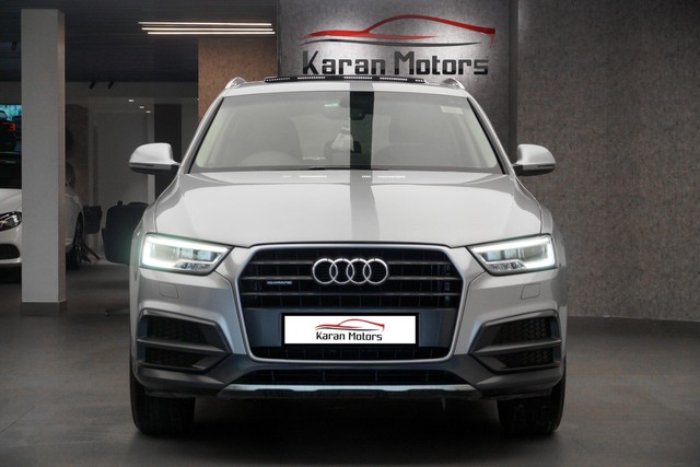 Second-hand 2017 Audi Q3 35 TDI Quattro Premium for sale in New Delhi-3