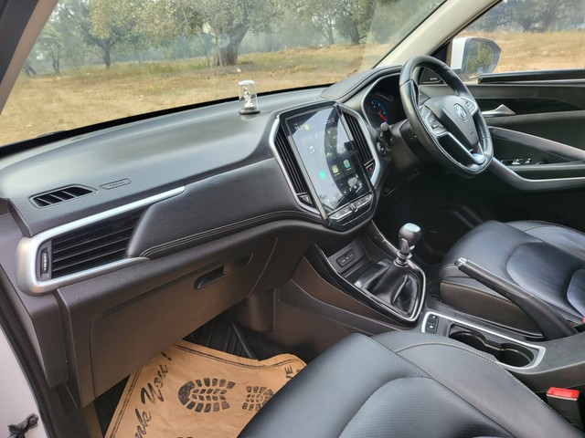 Second-hand 2020 MG Hector Sharp Diesel MT for sale in New Delhi-4