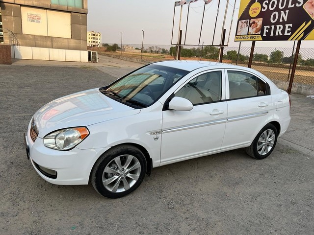 Second-hand 2010 Hyundai Verna Transform VGT CRDi for sale in Patran-2