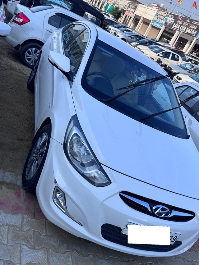 Second-hand 2015 Hyundai Verna 1.6 SX for sale in Patran-1