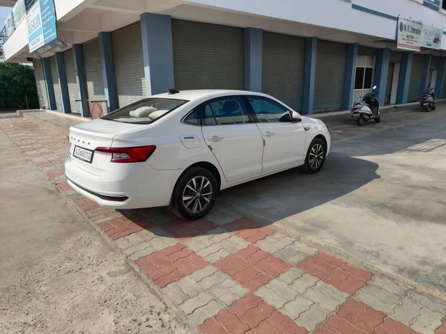 Second-hand 2022 Skoda Slavia 1.0 TSI Style Non-Sunroof BSVI for sale in Patan-2