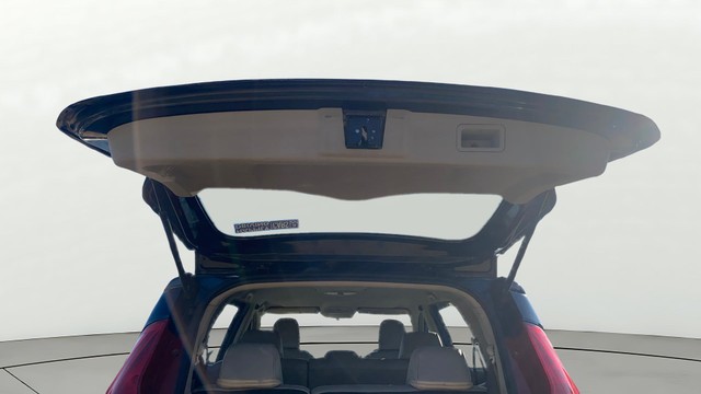 Second-hand 2019 Mahindra Marazzo M2 BSIV for sale in Ahmedabad-20