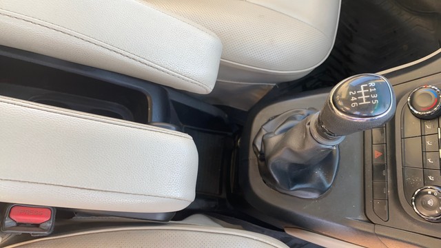 Second-hand 2019 Mahindra Marazzo M2 BSIV for sale in Ahmedabad-13