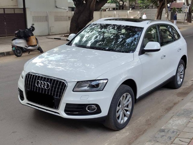 Second-hand 2015 Audi Q5 30 TDI quattro Premium Plus for sale in Bangalore-2