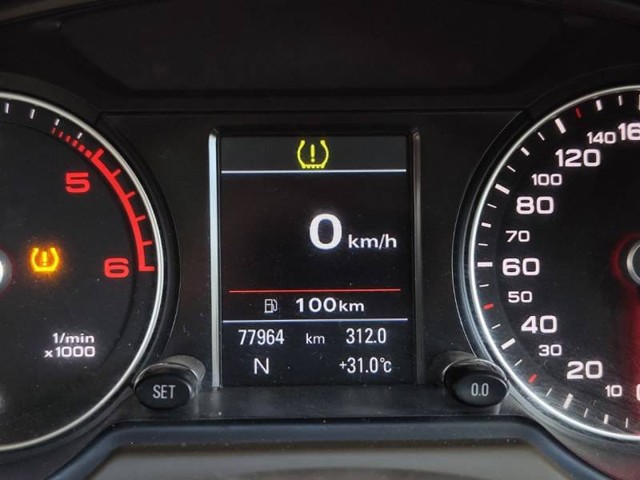 Second-hand 2015 Audi Q5 30 TDI quattro Premium Plus for sale in Bangalore-11