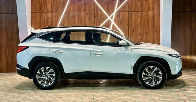 Second-hand 2023 Hyundai Tucson Signature Diesel 4WD AT for sale in Madurai-1