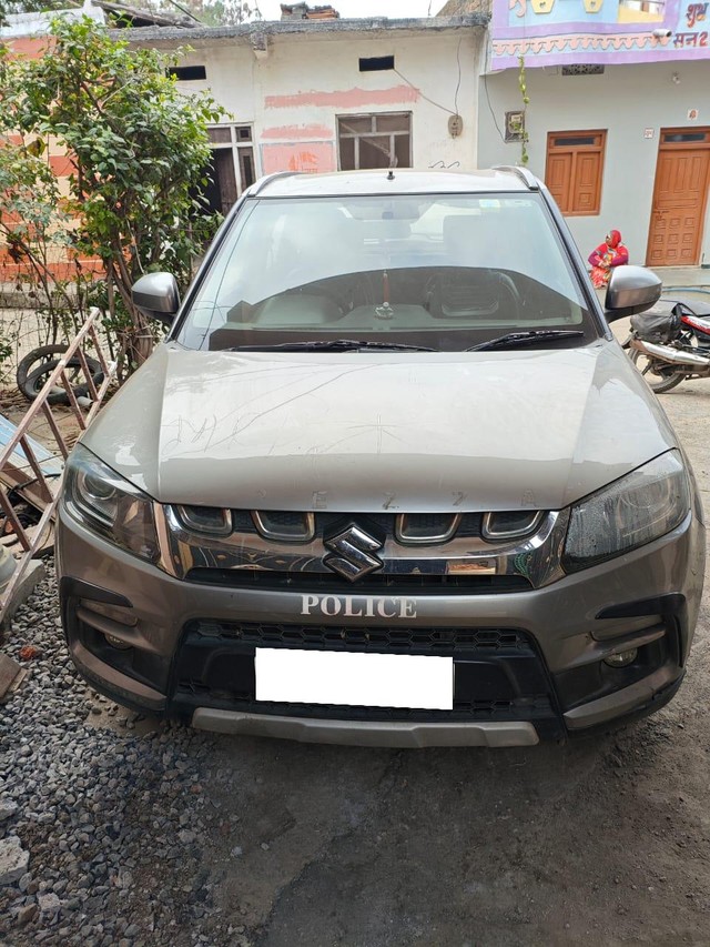 Second-hand 2016 Maruti Vitara Brezza ZDi for sale in Mandsaur-7