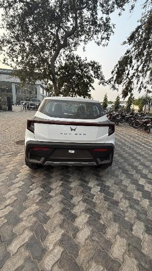 Second-hand 2025 Mahindra XUV 3XO MX3 for sale in Kashipur-2