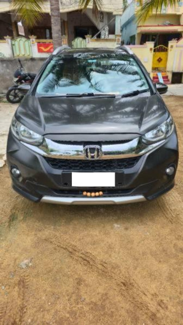 Second-hand 2018 Honda WR-V i-DTEC VX for sale in Narasaraopet-2