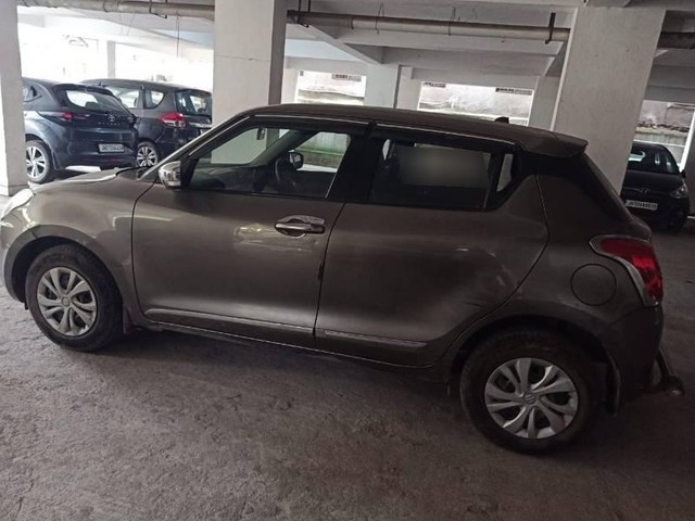 Second-hand 2019 Maruti Swift VXI for sale in Hazaribagh-3