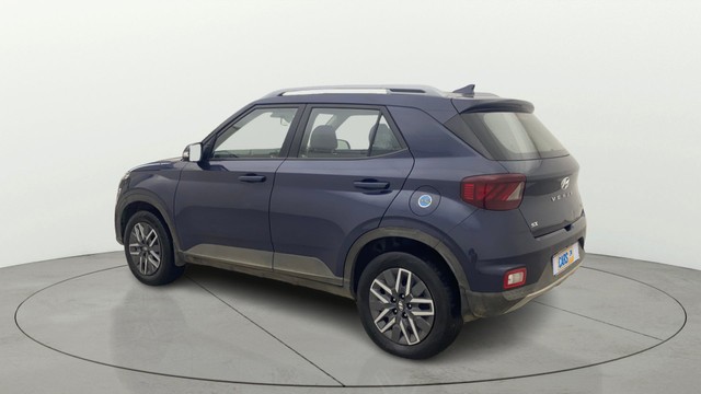 Second-hand 2021 Hyundai Venue SX Turbo for sale in Gulbarga-4