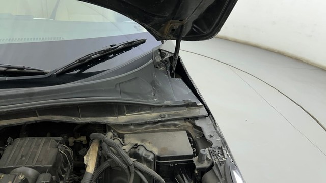 Second-hand 2021 Honda City 1.5 V MT Exclusive for sale in Ahmedabad-27