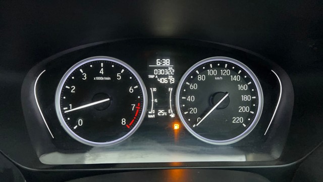 Second-hand 2021 Honda City 1.5 V MT Exclusive for sale in Ahmedabad-13