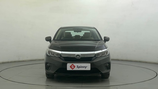Second-hand 2021 Honda City 1.5 V MT Exclusive for sale in Ahmedabad-7