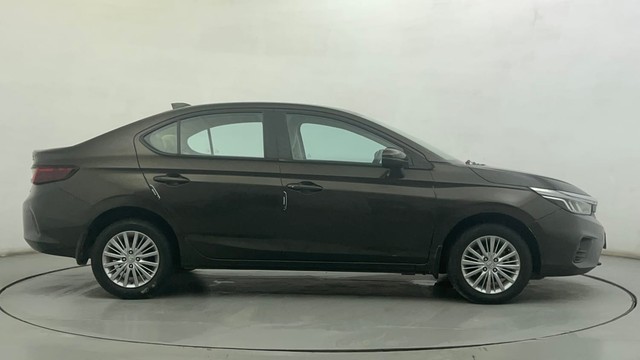 Second-hand 2021 Honda City 1.5 V MT Exclusive for sale in Ahmedabad-2