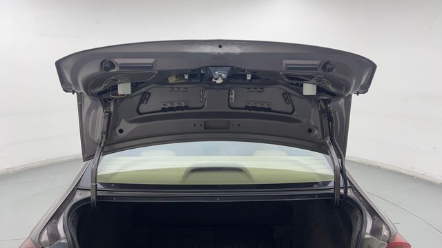 Second-hand 2014 Honda City VX MT for sale in Coimbatore-32