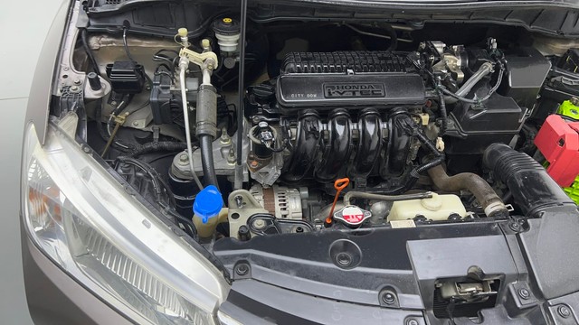 Second-hand 2014 Honda City VX MT for sale in Coimbatore-29