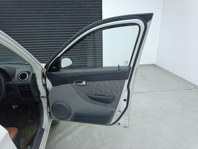 Second-hand 2016 Maruti Alto 800 LXi for sale in Visakhapatnam-16