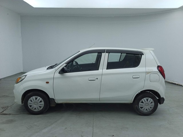 Second-hand 2016 Maruti Alto 800 LXi for sale in Visakhapatnam-6