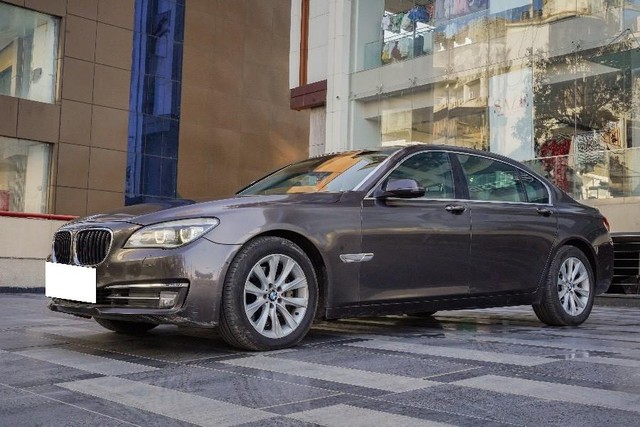 Second-hand 2015 BMW 7 Series 730Ld for sale in Dehradun-3