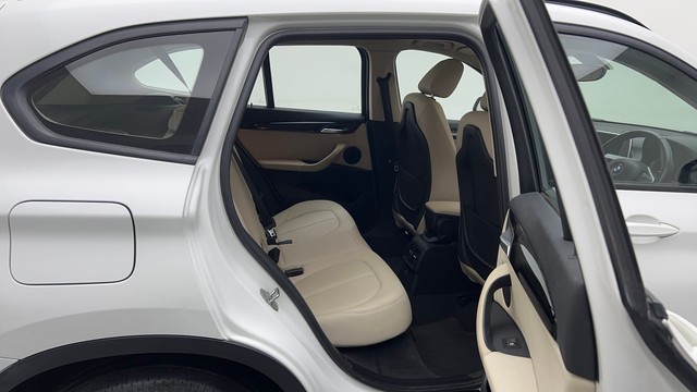 Second-hand 2020 BMW X1 sDrive20i SportX for sale in Gurgaon-32