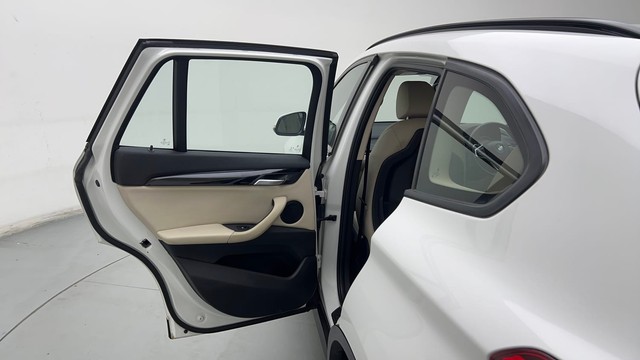 Second-hand 2020 BMW X1 sDrive20i SportX for sale in Gurgaon-29