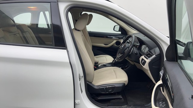 Second-hand 2020 BMW X1 sDrive20i SportX for sale in Gurgaon-15